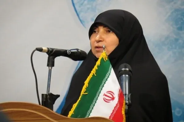 زنان ایران اسلامی آیینه تمام نمای ایثار و فداکاری هستند