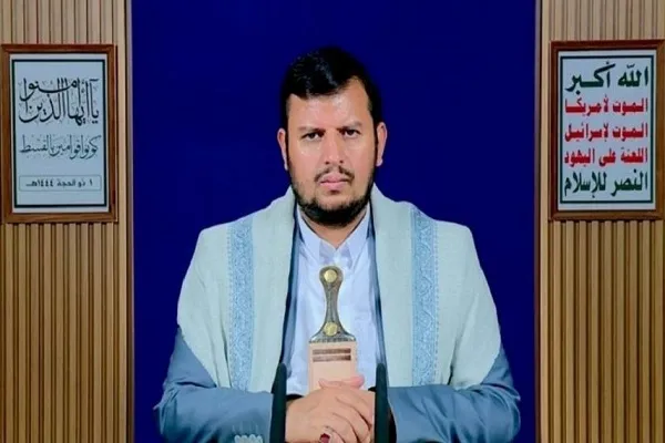 آمریکا پرچم فساد و بی‌اخلاقی را برافراشته است