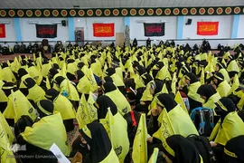 بدرقه کاروان زیارتی دانش‌آموزان خراسانی به کربلا