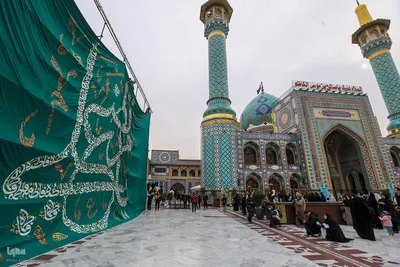 رونمایی از بزرگترین کتیبه دست‌نویس کشور در امام زاده صالح