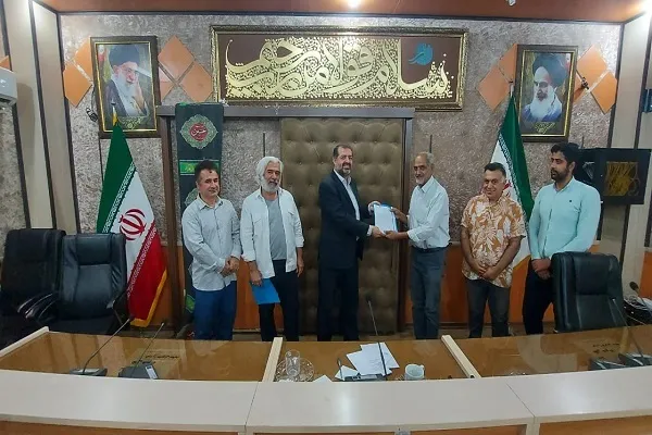 نشست هنرمندان با فرماندار شهرستان فریدون کنار -1