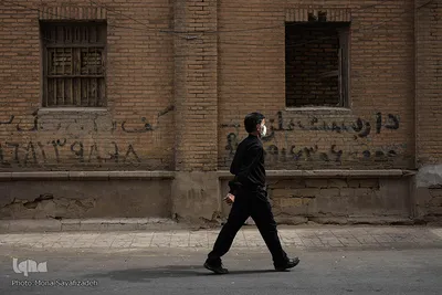 خاک به جای باران آمد