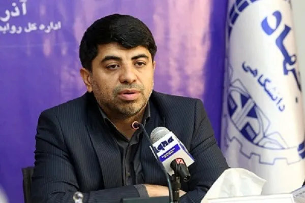 بزرگ‌ترین خدمت نقد به خود نویسندگان است