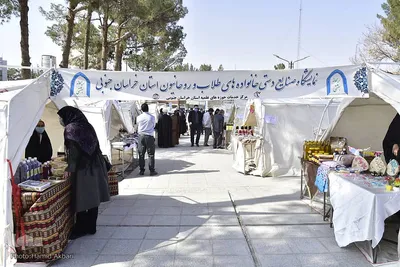 افتتاح نمایشگاه توانمندی‌های همسران طلاب خراسان‌جنوبی