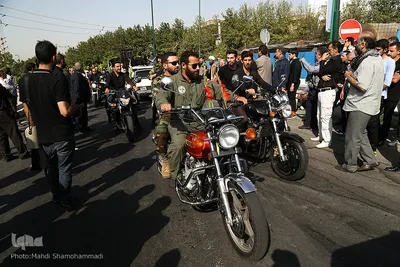 تشییع شهید گمنام در سوهانک تهران