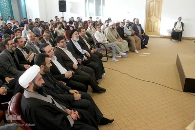 ​گردهمایی  فعالان مردمی و نخبگان فرهنگی چهارمحال و بختیاری