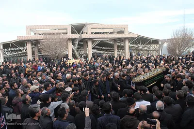 تشییع پیکر جنازه جانباختان حادثه قطار تبریز