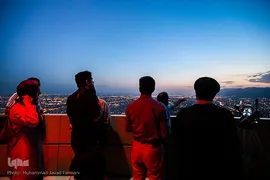 رویت هلال ماه شوال در برج میلاد