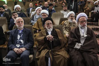 اختتامیه دومین جشنواره فرهنگی هنری «أنا من حسین»
