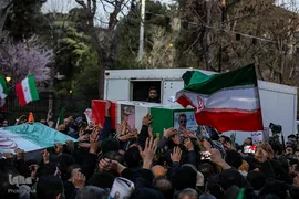 تشییع پیکر فرماندهان شهیددر معراج شهدا