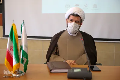 نشست «زن، فرهنگ و هنر اسلامی و خودباوری» در شيراز‎