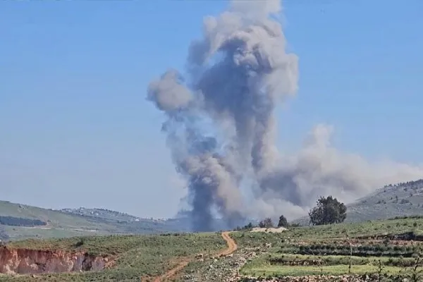 İşgalci İsrail, Lübnan'ın güneyine bir dizi hava saldırısı düzenledi