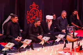 محفل انس با قرآن کریم در شب عاشورا در قرارگاه حسینی