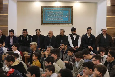 محفل انس با قرآن کریم و سومین آئین تجلیل از قهرمانان قرآنی