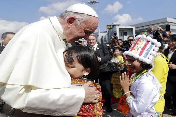 Papa Francisco: “Los musulmanes uigures de China son perseguidos”