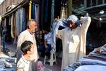 بازار عبدالحمید یا همان بازار عربهای اهواز مکانی است که لباس‌های بومی و محلی زنان و مردان عرب‌ را عرضه می‌کند. 