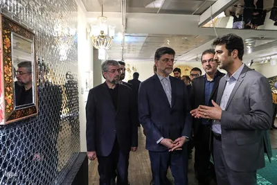 افتتاح نمایشگاه فرنود هشت