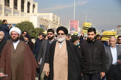 راهپیمایی مردم تهران در محکومیت حادثه تروریستی کرمان