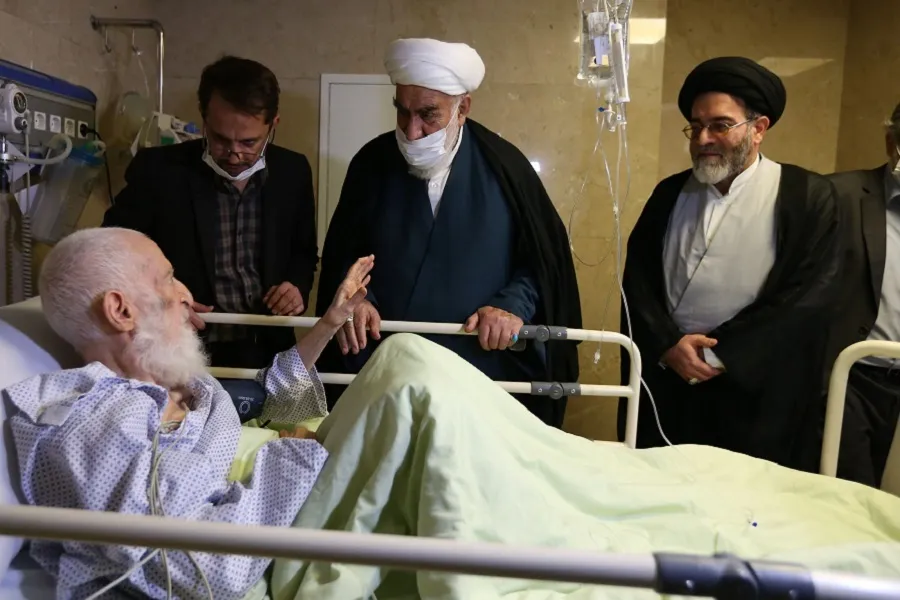 عیادت حجت‌الاسلام والمسلمین محمدی گلپایگانی از حضرت آیت‌الله شبیری زنجانی