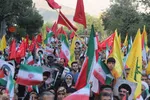 راهپیمایی مردم شیراز در حمایت از عملیات «وعده صادق ۲»