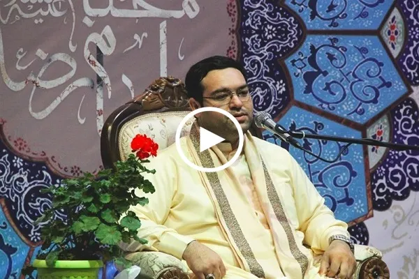 شاهد..تلاوة عطرة لسورة 
