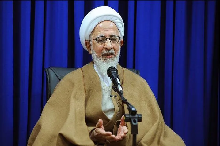 تا علم مسلمان نباشد، عالم مسلمان نمی‌شود
