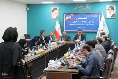 نشست خبری رئیس پارک علم و فناوری یزد