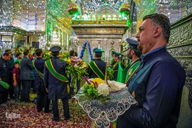 گلباران حرم مطهر حضرت شاهچراغ (ع)‎‎