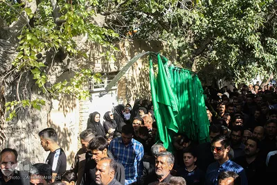آئین سنتی«علَم‌کشان» در روستای انجدان - اراک/عکاس:زهرا بهرامی