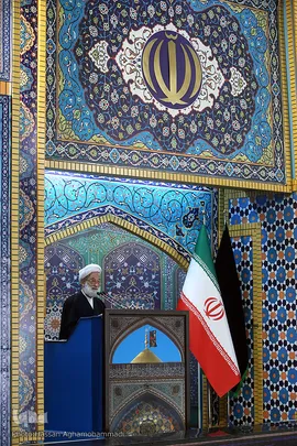 آیت‌الله محمد امامی کاشانی، خطیب موقت  نماز جمعه تهران 