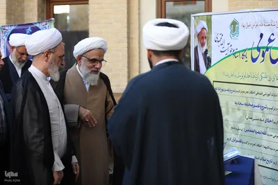 ششمین دوره عمامه گذاری و تکریم حفاظ قرآن مدرسه علمیه دارالسلام تهران