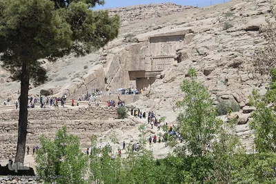 بازدید مسافرین نوروزی از مجموعه جهانی تخت جمشید‎‎