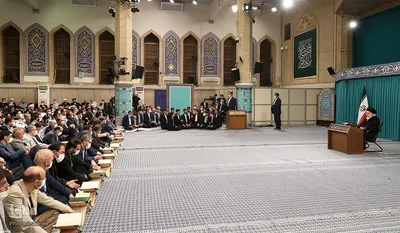 محفل نورانی انس با قرآن کریم با حضور حضرت آیت‌الله العظمی خامنه‌ای، رهبر انقلاب اسلامی