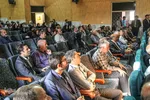 رونمایی از کتاب «قاب سرخ» آلبوم تصاویر مادران و پدران شهید در اهر