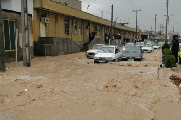 قریب ۸۰۰ خانوار تحت تأثیر سیل در جنوب کرمان هستند