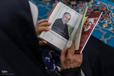 مراسم اعمال ام داوود در مسجد دانشگاه تهران و شریف