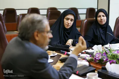 نشست تربیت اعتقادی و چالش های معاصر