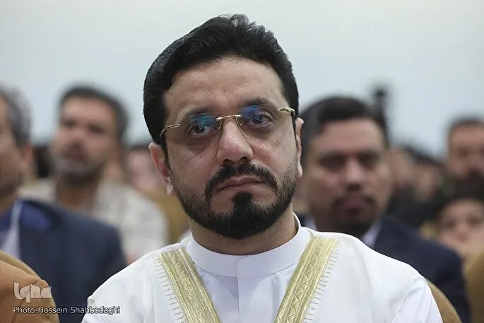 ضرورة تشجيع القراء الشباب على تقليد المدارس المتنوعة لتلاوة القرآن