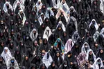 نماز ظهر عاشورا در آستان مقدس امامزادگان محمد (ع) و سکینه خاتون (س) کرج