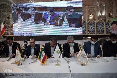 دومین مرحله رزمایش مساوات و همدلی ستاد اجرایی فرمان امام(ره) در مرقد مطهر حضرت امام خمینی(ره)