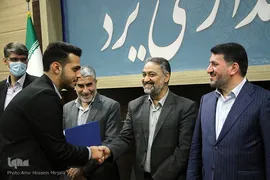 تجلیل از دانش‌آموزان نخبه قرآنی استان یزد