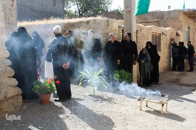 آئین سنتی«علَم‌کشان» در روستای انجدان - اراک/عکاس:زهرا بهرامی