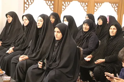 اجتماع بانوان «میثاق انقلابی» در حرم شاهچراغ (ع)