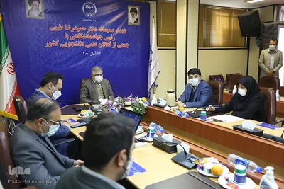 دیدار صمیمانه رئیس جهاد دانشگاهی با جمعی از فعالان علمی دانشجویی کشور