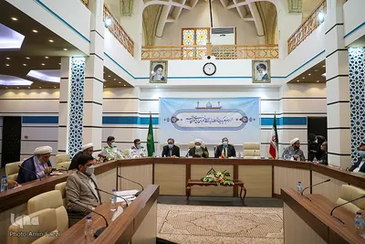 نشست برنامه های دهه کرامت‎ - شیراز