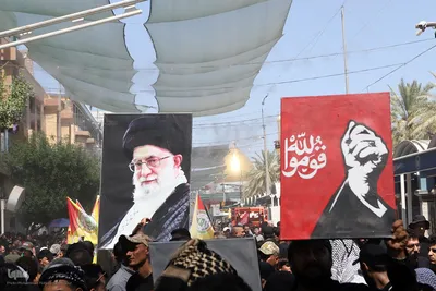تشییع پیکر مطهر رهبر شهید در کربلا