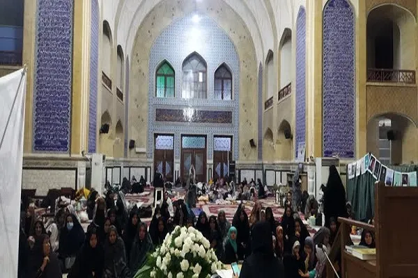 شب شعر انقلاب در بم برگزار شد + فیلم