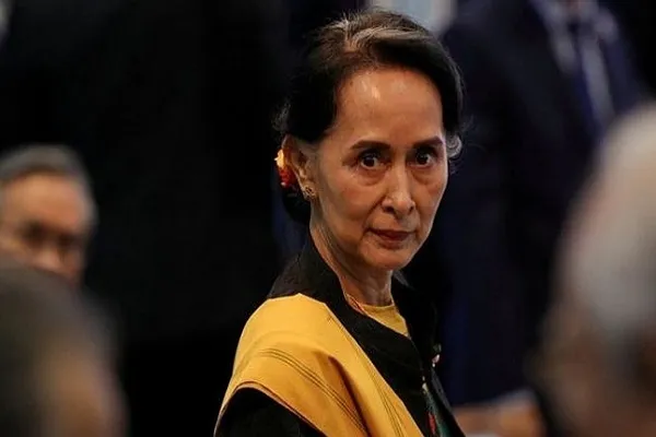 Myanmar liderinden ödül geri alındı