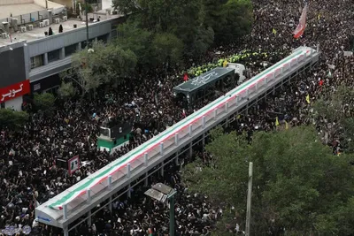 بدرقه رئیس جمهور شهید تا خانه ابدی توسط خراسانی‌ها