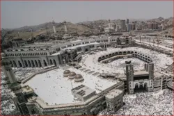 Memperkuat Langkah-Langkah Pencegahan terhadap Gelombang Baru Covid-19 di Masjidil Haram dan Masjid Nabawi